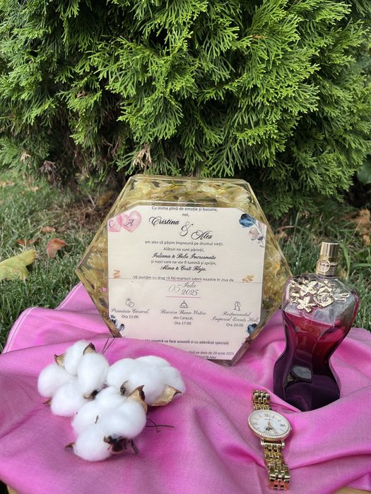 Buchet mireasa/ nasa pastrat in rasina/ articole bebelus