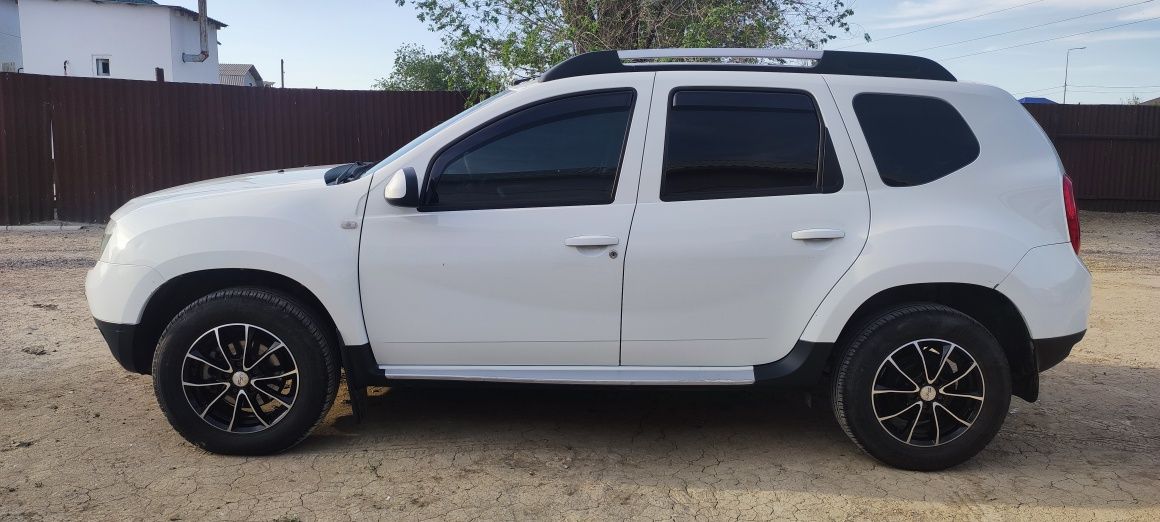 Renault Duster 2.0