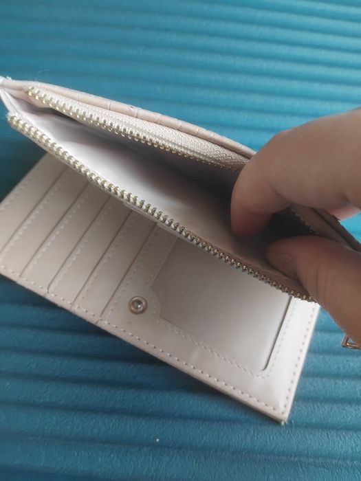 Дамски портфейл / Дамско портмоне