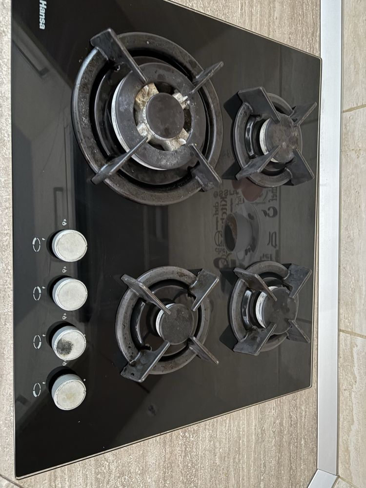 Cuptor incorporabil si plita pe gaz Hansa