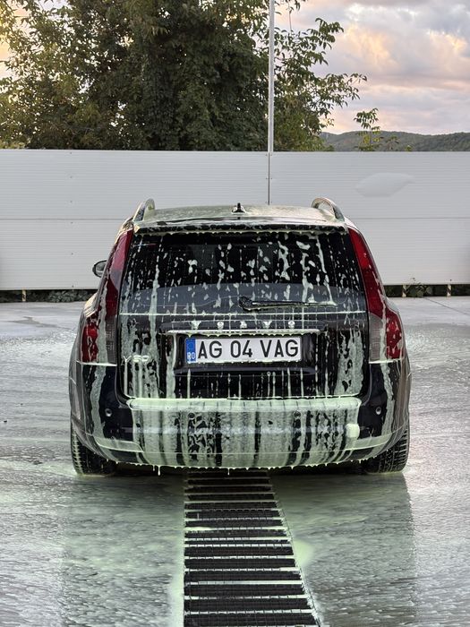 vand/schimb volvo v50 SE Lux DRIVe