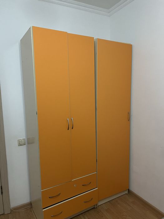 Продам все шкафы за 5000 т .