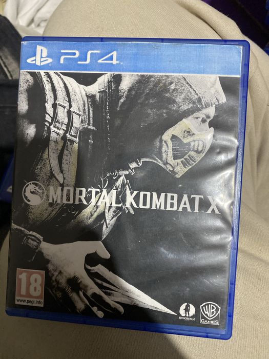 Vand joc ps4 MORTAL kombatx