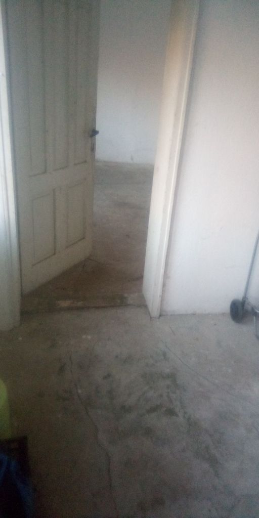 Продава се Къща в с. Телиш, Област Плевен - 1 кв.м за 17340 €/кв.м - Снимка #5