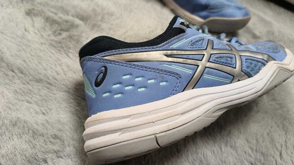 Adidasi ASICS sala ,alergare/ handbal/ volei, Eur40, 25,5cm, excelenti