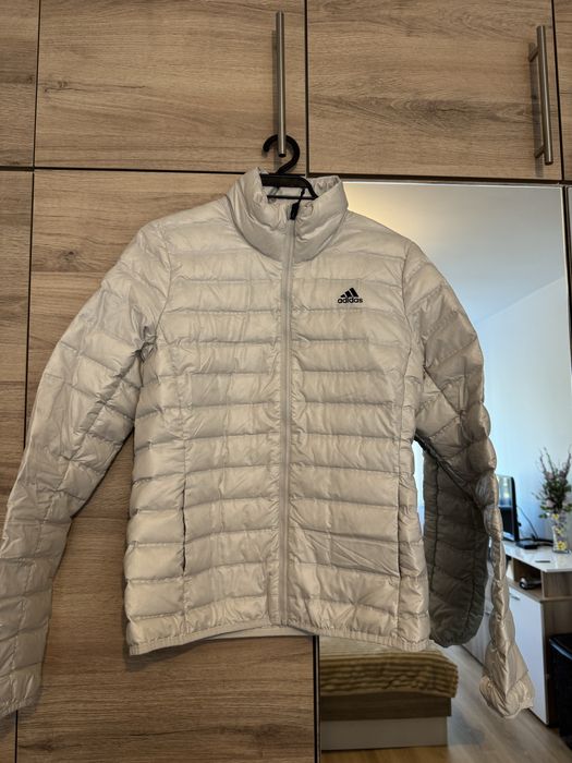 Дамски якета Adidas