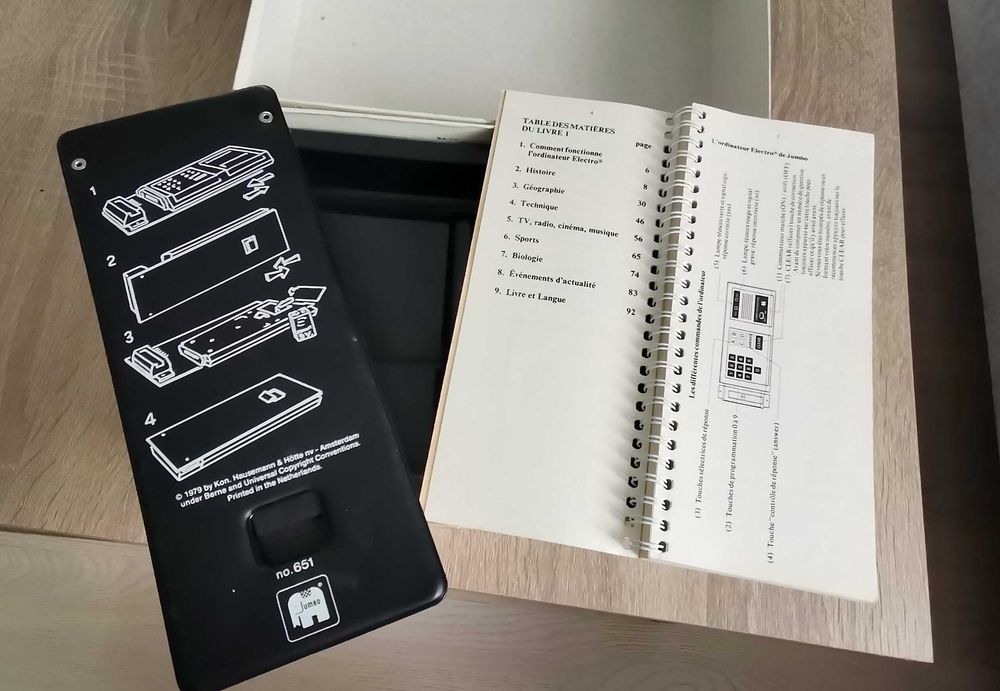 Joc electronic vechi din anii 80 - din franta - colectie - raritate