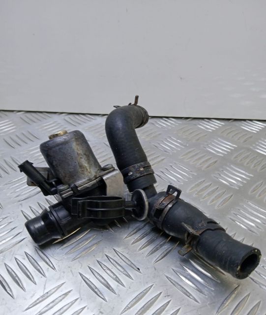 Robinet apa  caldura A6512000431 Mercedes-Benz E-Class W212/S212/C207