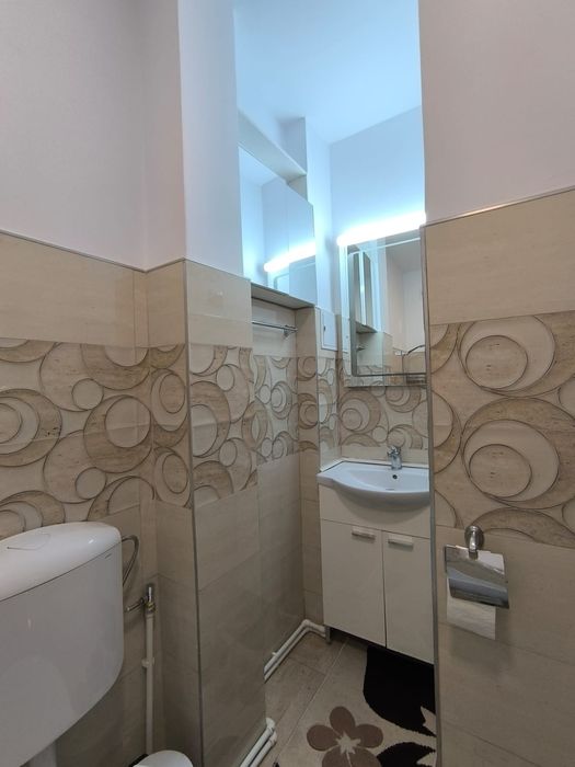 Apartament decomandat 2 camere - zona Centru