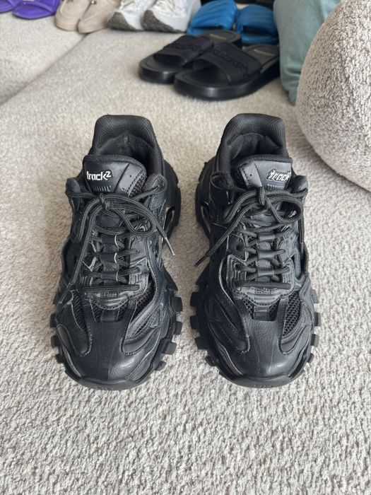 Balenciaga track 2 - 37