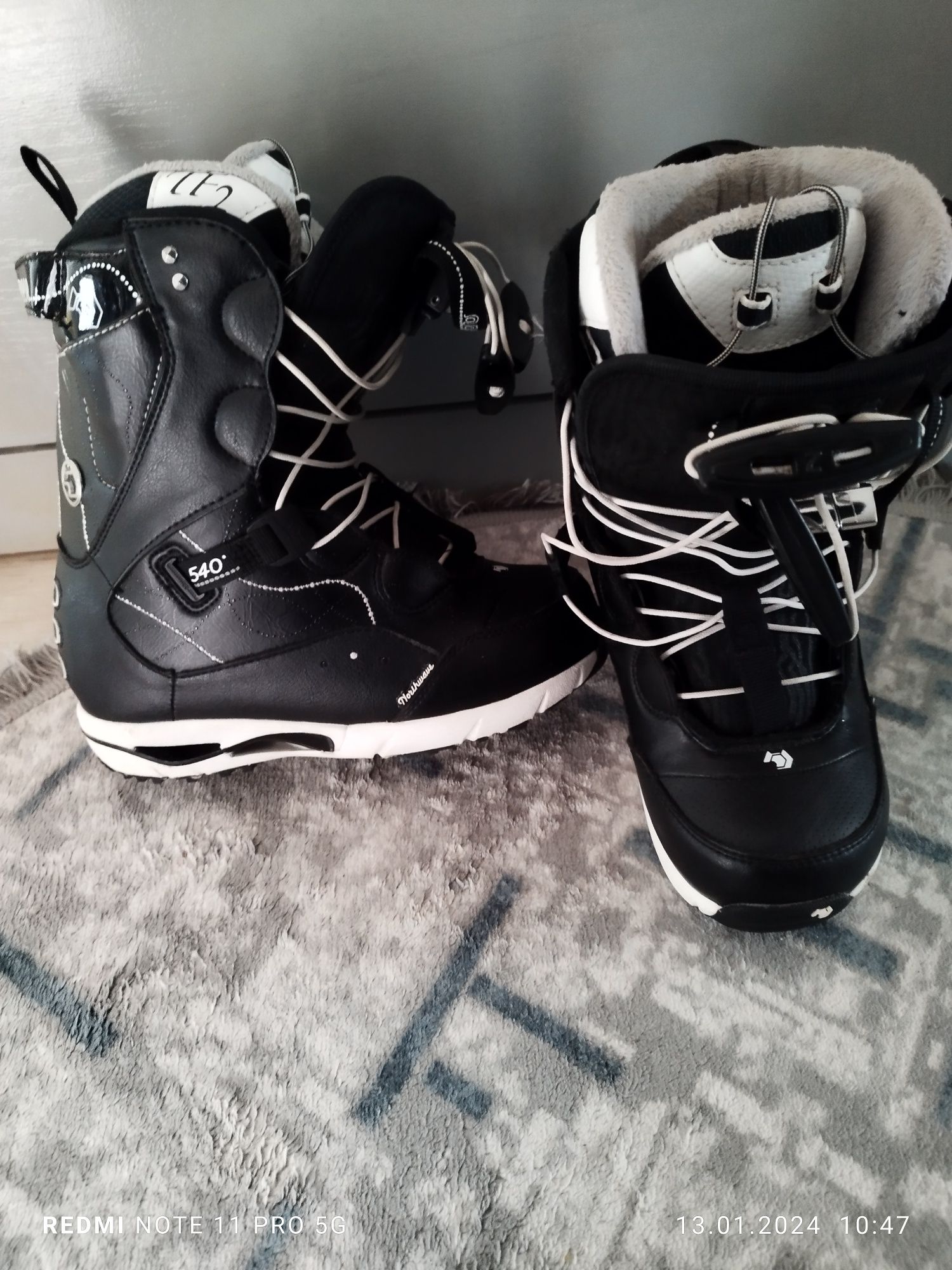 Boots snowboard, Northwave opal, mărimea 37(23,5 cm)