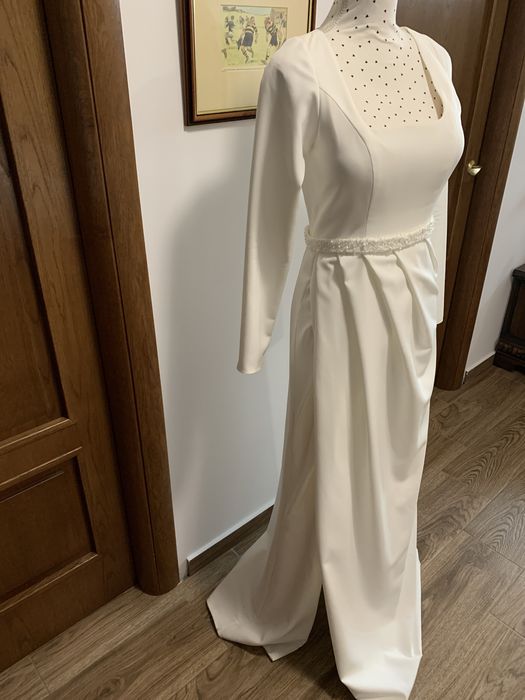 Rochie mireasa lucrata la atelier Oana Lupas