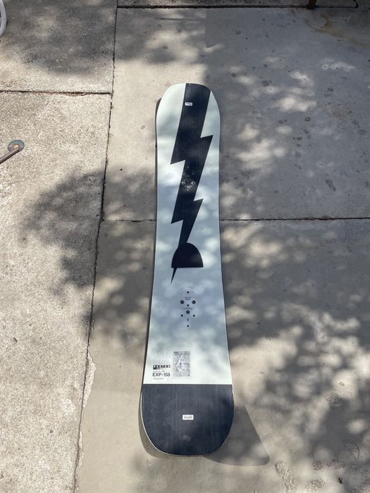 Placa snowboard BURTON custom Experience 158