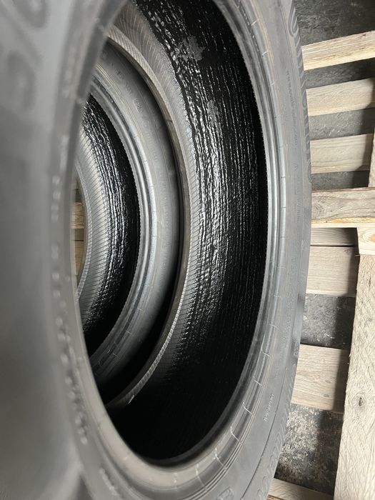 2 anvelope de iarna 215/60/16 Continental 7 mm!