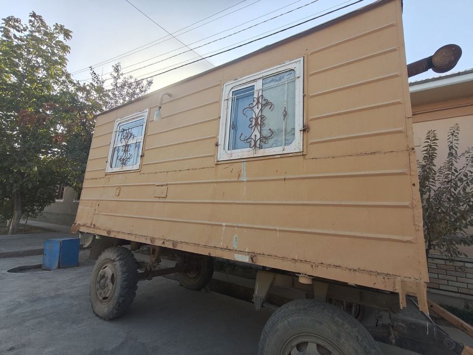 Vagon sotiladi holati yaxshi rasmda kurin turibdi