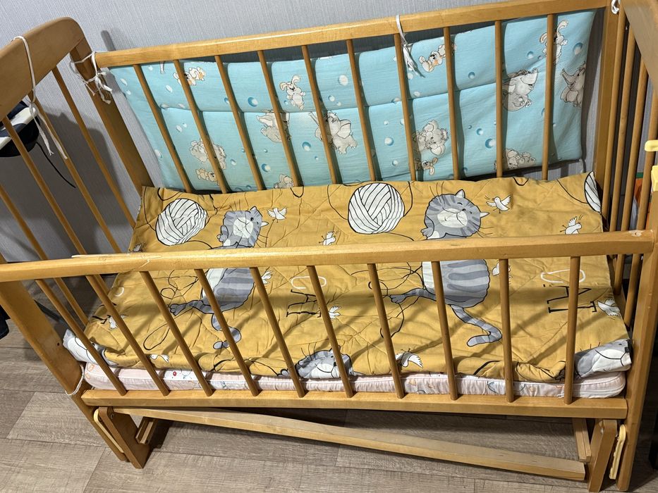 Отдам бесплатно детскую кроватку