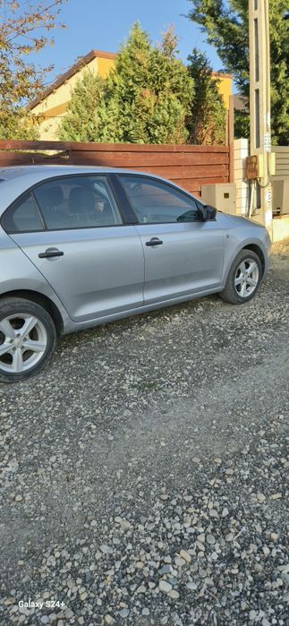 Vand Skoda Rapid 2015 Diesel 1.6