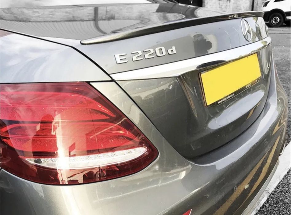 Заден лип споилер w213