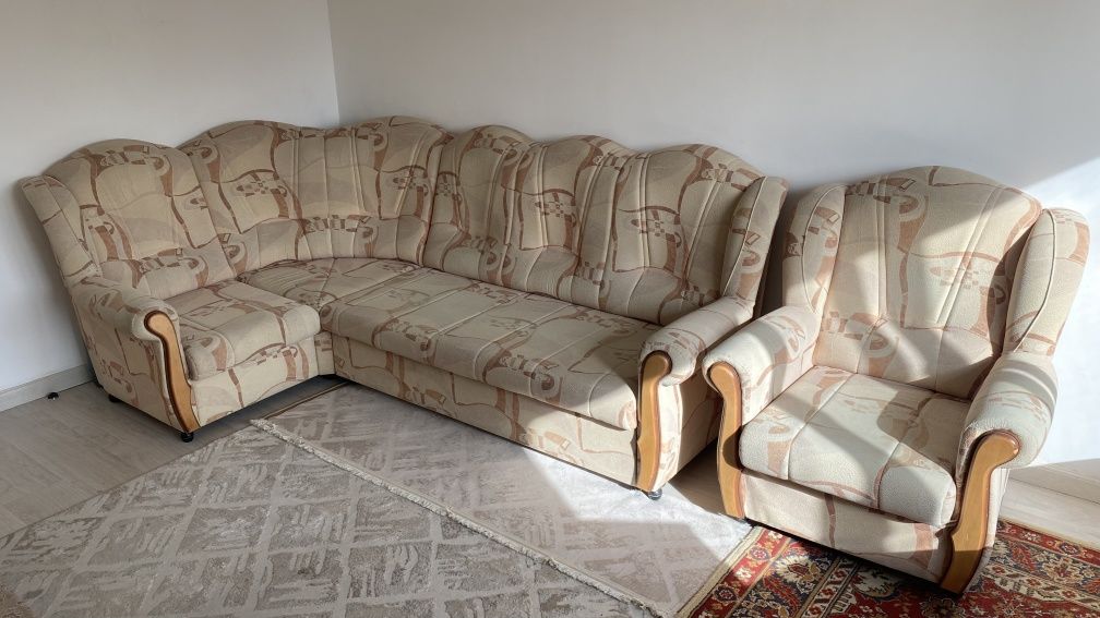 Продам Диван + кресло в отличном состоянии.