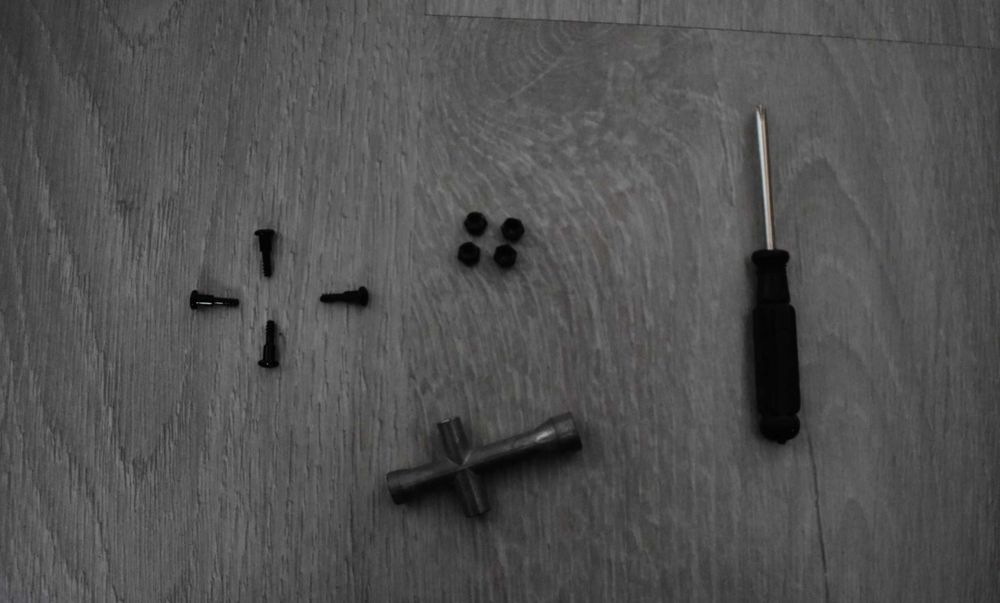 Mașina cu telecomanda X-Monster