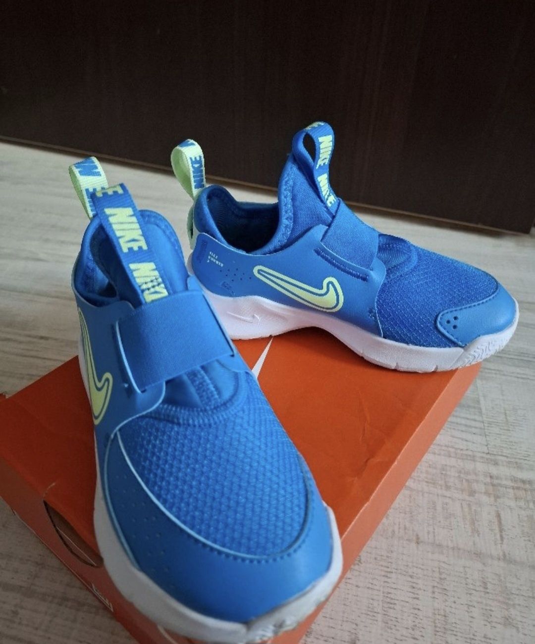 Adidași Nike Runner mărimea 28