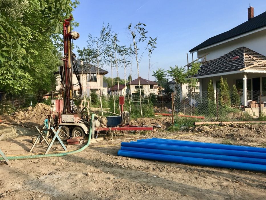 Puturi apa Foraje pentru pompe de caldura Forari apa