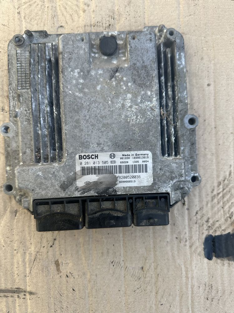 Calculator ecu motor Renault Laguna 2  2.0 dci