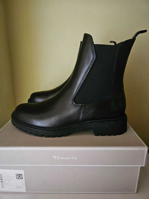 ботинки  из натуральной кожи, новые, 39 размер