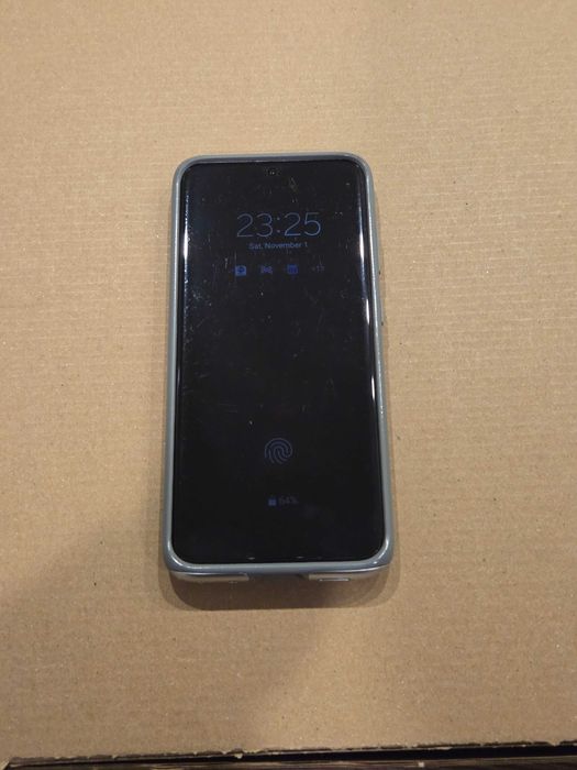 Продавам Samsung S20, 128 GB + 256 GB Card, Case, Protector