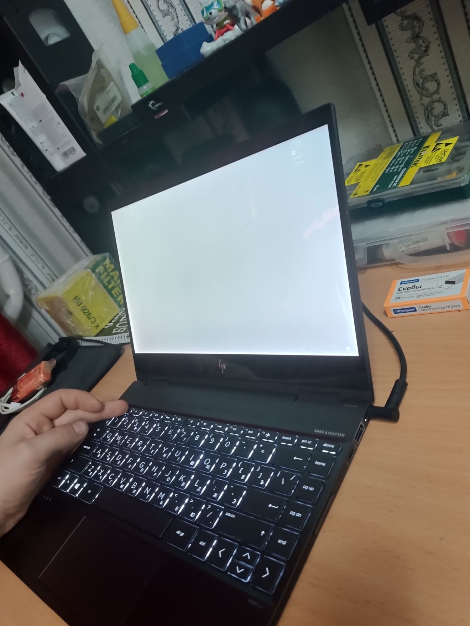 Продам ноутбук(трансформер) от компании hp x360