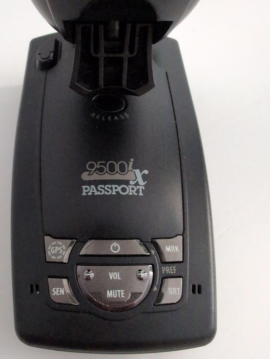 Detector radar Escort Passport 9500 iX , auto învățare GPS.