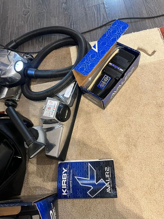 Aspirator Kirby Avalir 2 – stare foarte bună, complet!