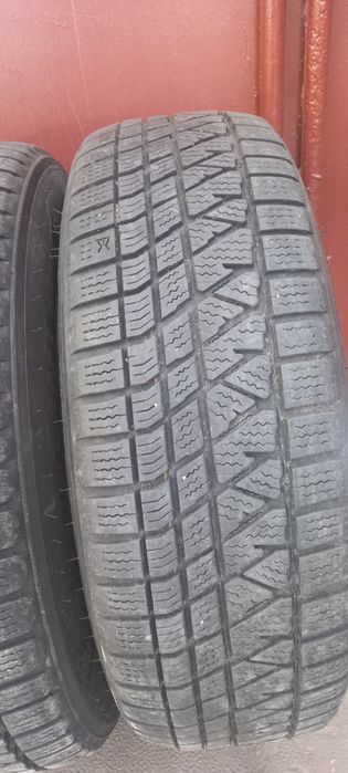 215 70 16 Зимни Гуми Джипови