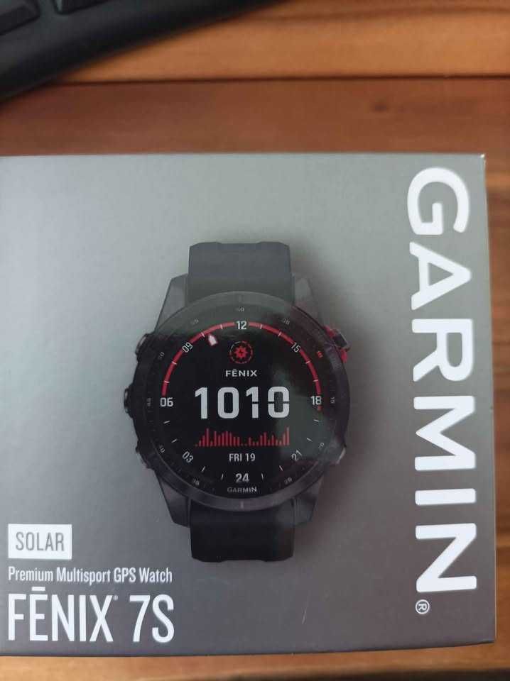 Garmin Fenix 7s solar спортен смарт часовник чисто нов