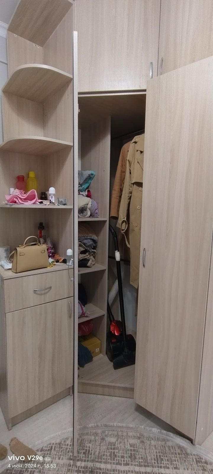 Шкаф отличном состояние для прихожый