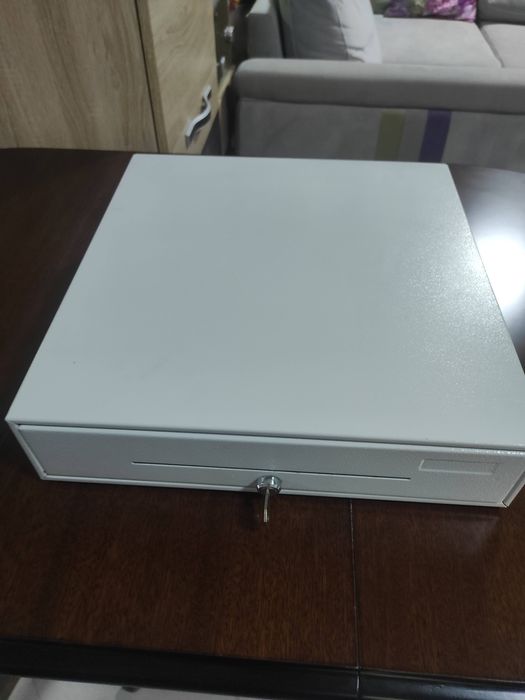 Продам денежный ящик