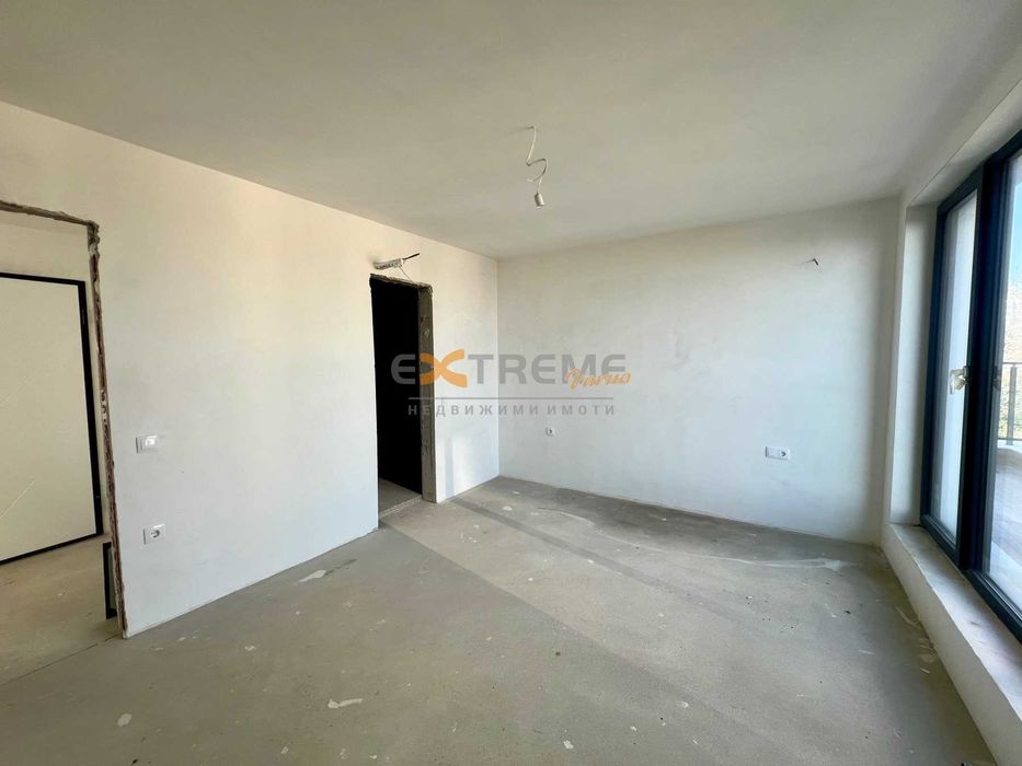 Продава се Двустаен апартамент в Варна, м-т Св. Никола - 204 кв.м за 1612 €/кв.м - Снимка #3