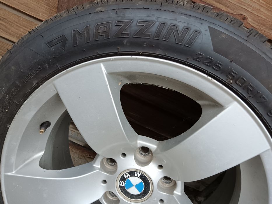 Rezervă originală BMW X1,  cu cauciuc de iarnă nou 225-50-17
