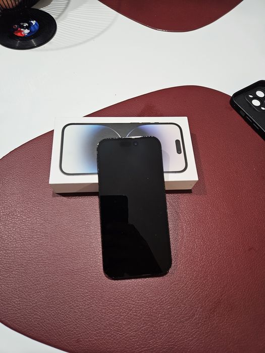 Vând Iphone 14 pro 256 gb