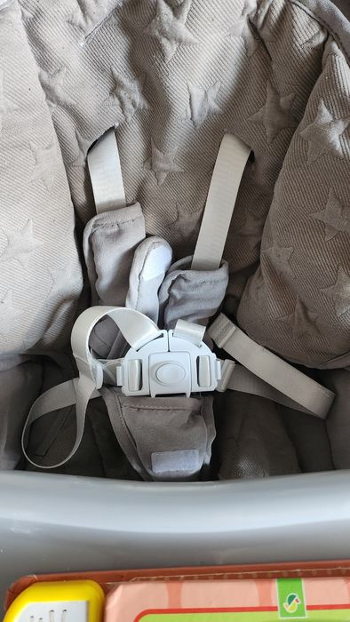 Vând scaun de masa 2 în 1