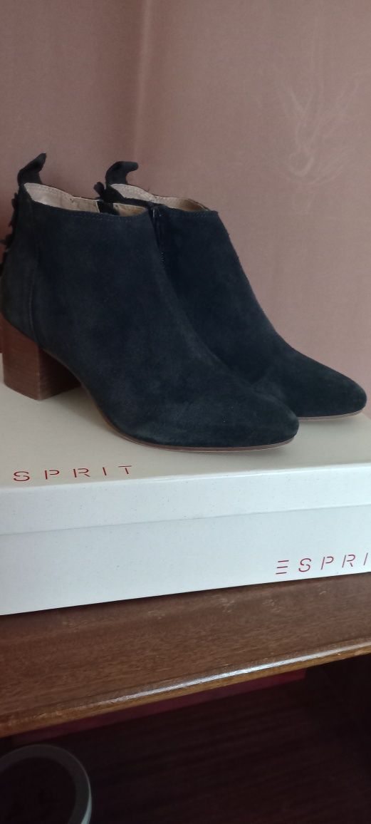 Дамски боти Esprit