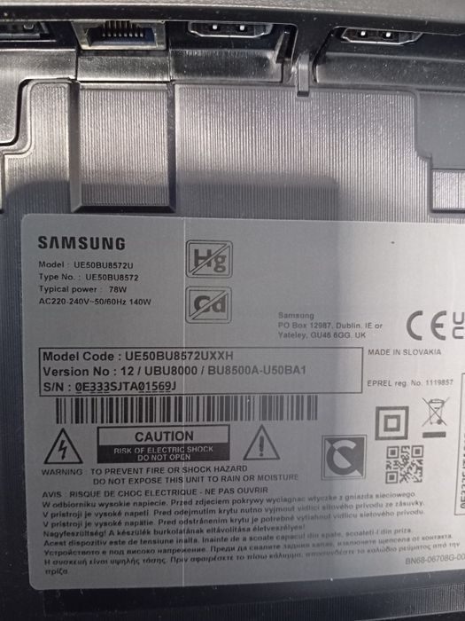 Vand  Televizor Smart  Samsung pentru Piese de Schimb