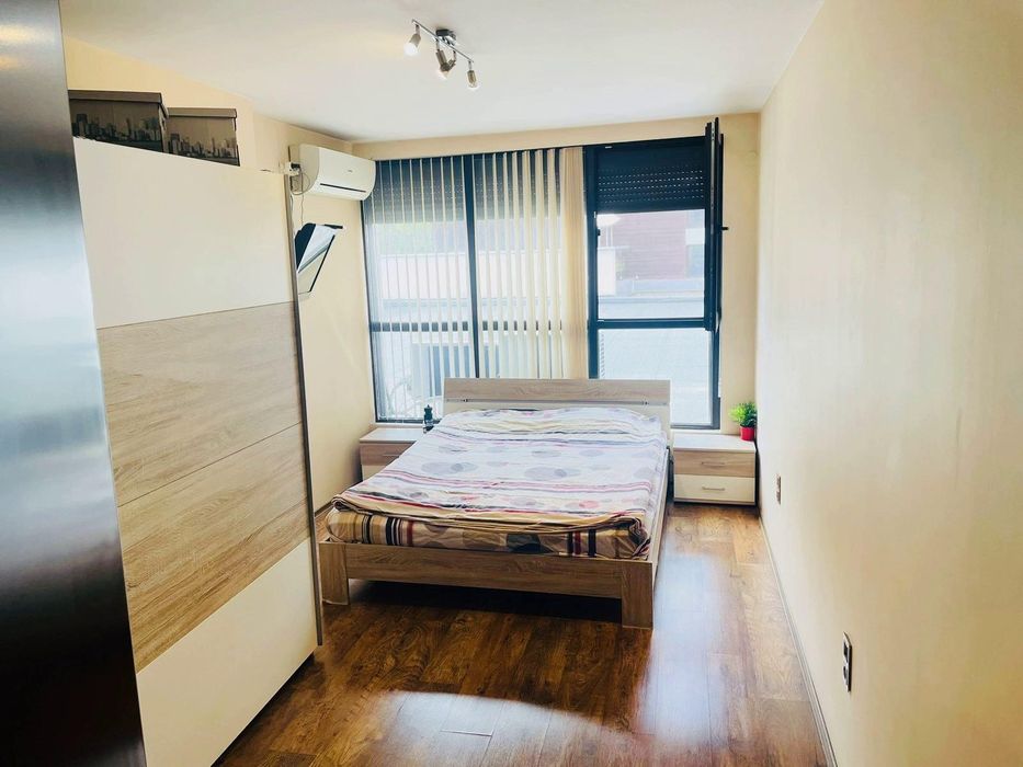 Дава се под наем Тристаен апартамент в София, Витоша - 108 кв.м за 850 € - Снимка #7
