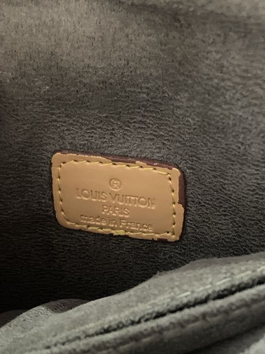 Чантичка за рамо Louis Vuitton