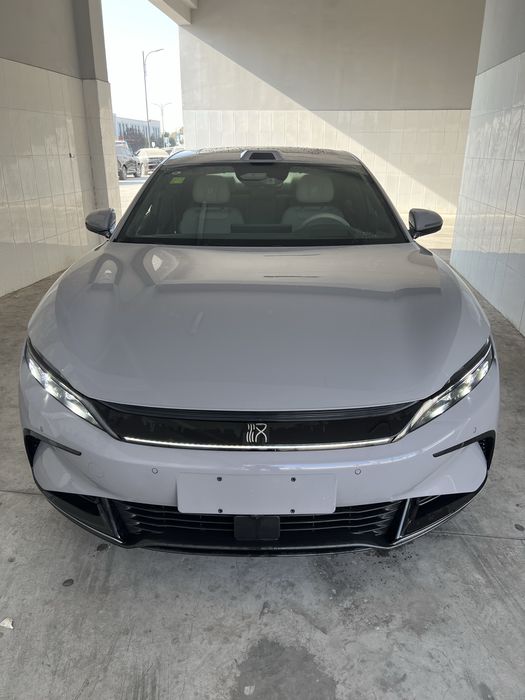 BYD HAN 701km