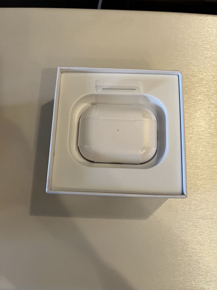 Airpods pro 2nd generation Magsafe