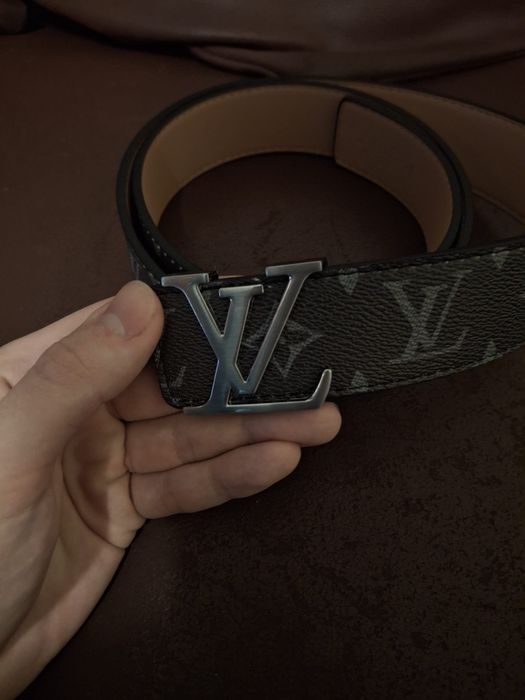 Curea Louis Vuitton neagra