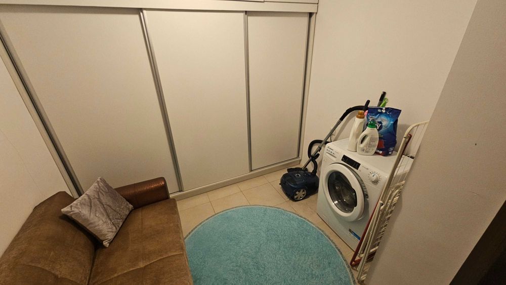 Н-3-130-Дава се под наем тристаен апартамент в ж.к. "В. Левски"