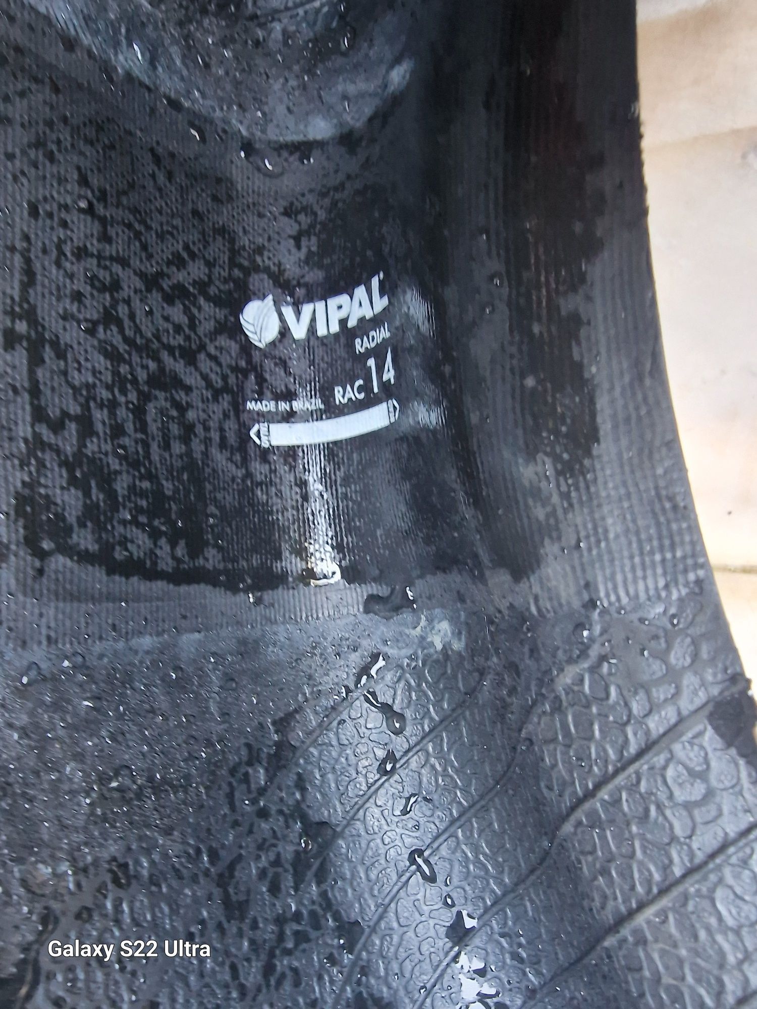 275 35 19 Pirelli DOT 23 2бр Замъка Ямбол