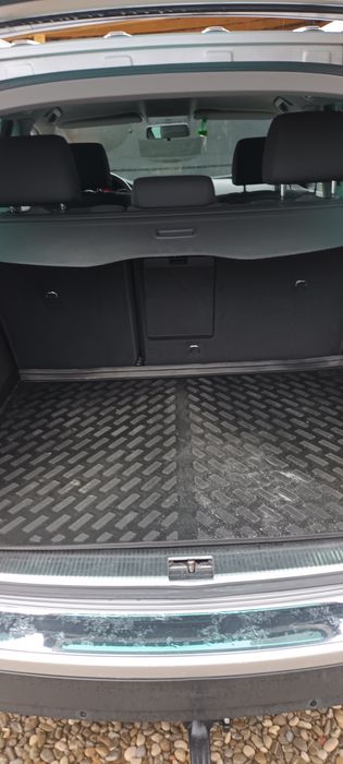 Vând touareg Motor 2,5 motorină Singur proprietar